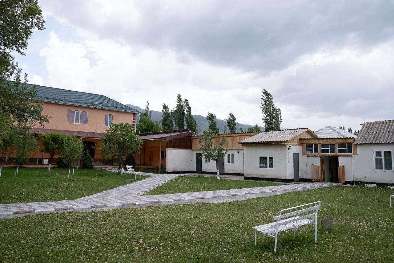 Guest House Jekshen Imeni Karla Marksa  外观 照片