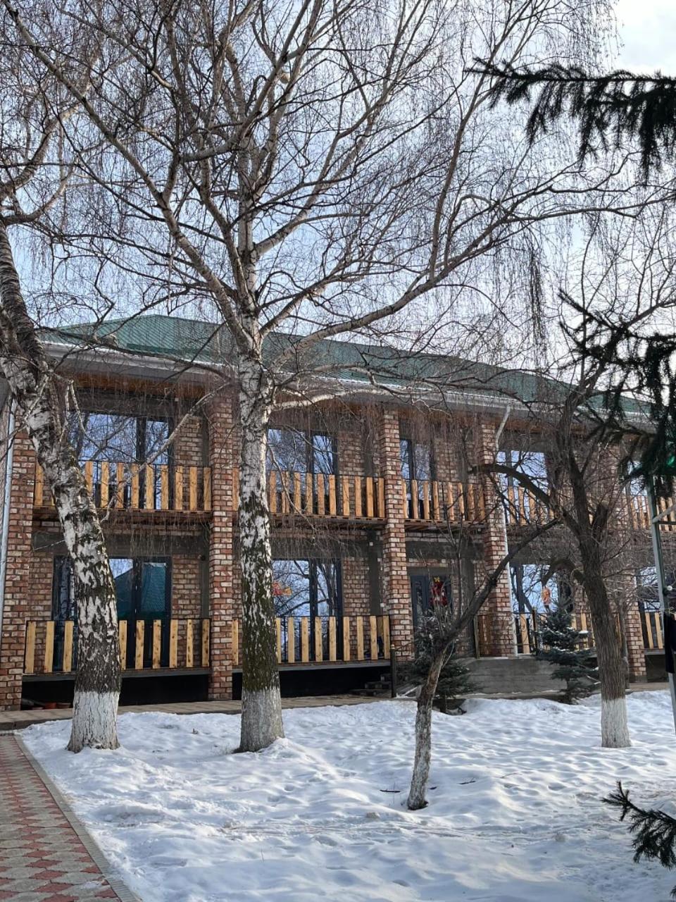 Guest House Jekshen Imeni Karla Marksa  外观 照片